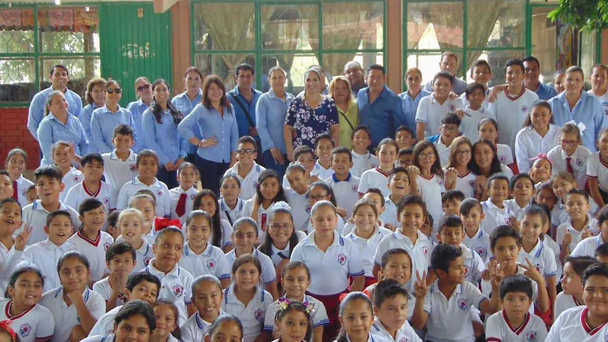 31 Escuela Primaria Anexa a La Normal recibe obra